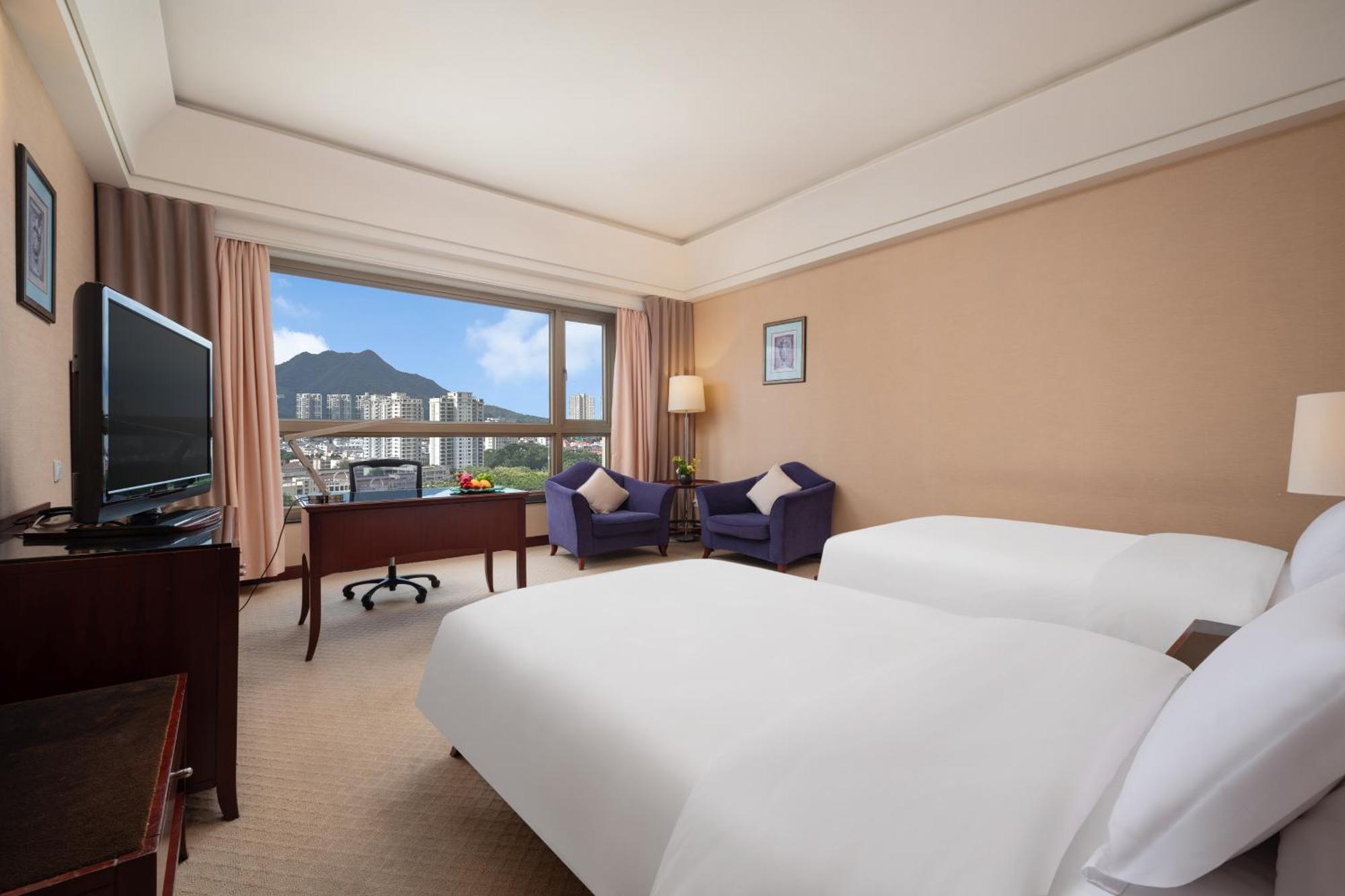 Parklane Hotel Changan Донгуан Екстериор снимка